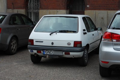 205_1.jpg (148.36 KiB) Przejrzano 6153 razy ten okaz domaga się remontu belki w trybie natychmiastowym