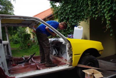 IMGP6225.JPG (171.07 KiB) Przejrzano 5997 razy oczysczanie obramówki szyby