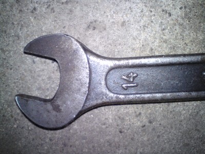 odkrętak wstępny - brak efektu(trochę obrobiona nakrętka wężyka)