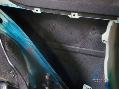 P205 T16 Lord - antykorozja i wyciszanie 03.JPG