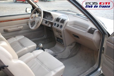 !cuir impala.jpg (84 KiB) Przejrzano 28649 razy Cuir Impala - tylko Gentry