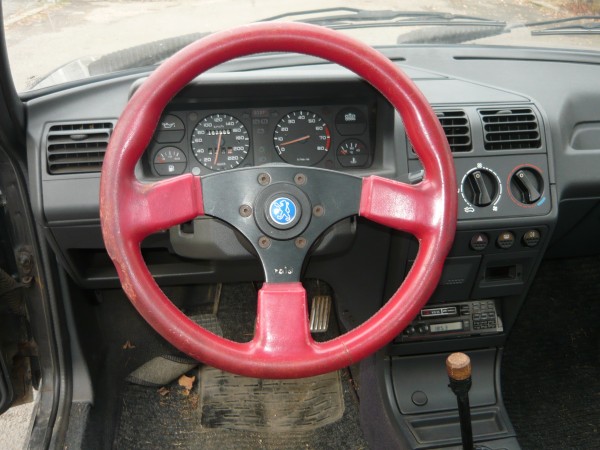 15.JPG (2.34 MiB) Przejrzano 10983 razy Feralna kierownica.. pod znaczkiem peugeot 20 cm dziura i śruba..