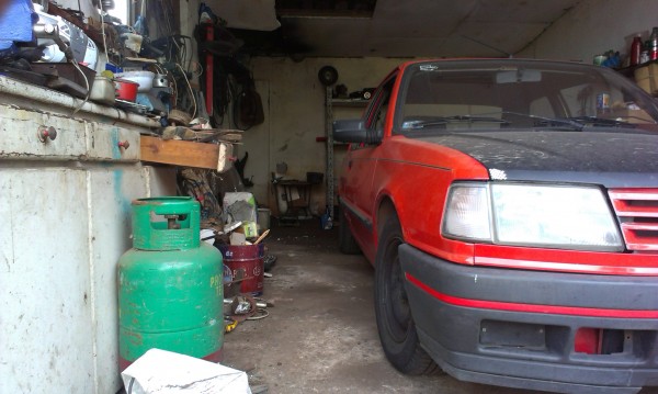 2013-08-12 17.22.21.jpg (771.27 KiB) Przejrzano 8840 razy garaż średnio zdeburdelizowany :P