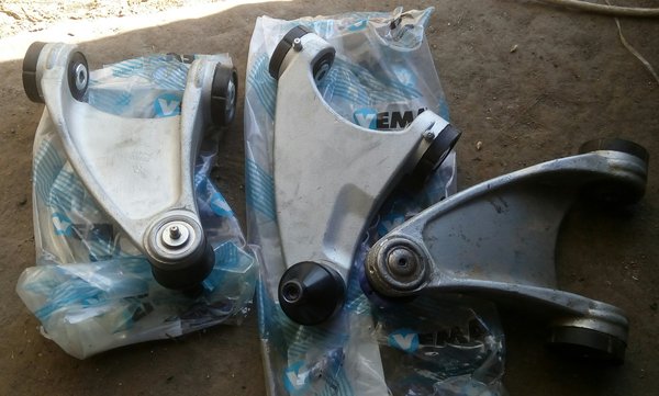 _20180407_203317.JPG (1.56 MiB) Przejrzano 19310 razy Te w poduszkach to fabryka.