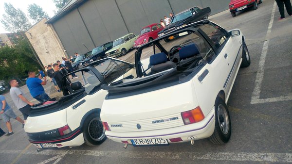 20180607_203704.jpg (1.42 MiB) Przejrzano 11417 razy Krakowskie Klasyki Nocą - Hangar Czyżyny. Obok CJ Józka, który nie ma tematu na forum, a szkoda...