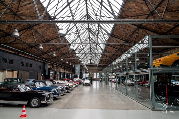 Expressive+Drives+Classic+Remise-111.jpg (1.11 MiB) Przejrzano 41613 razy Classic remise by Expressive Drivers