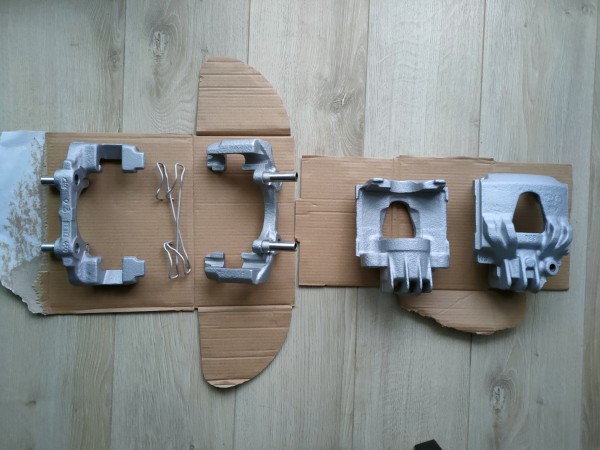 IMG20230418192602.jpg (4.15 MiB) Przejrzano 47327 razy piękne zaciski tuż po piaskowaniu